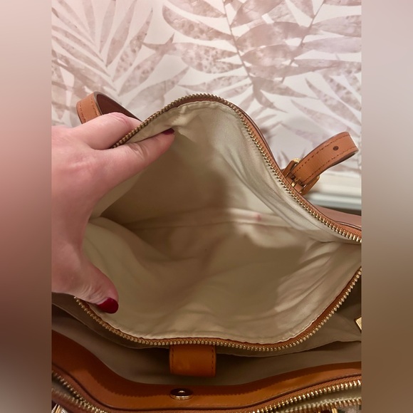 Marc Jacobs Commuter Leather Tote - Picture 10 of 16